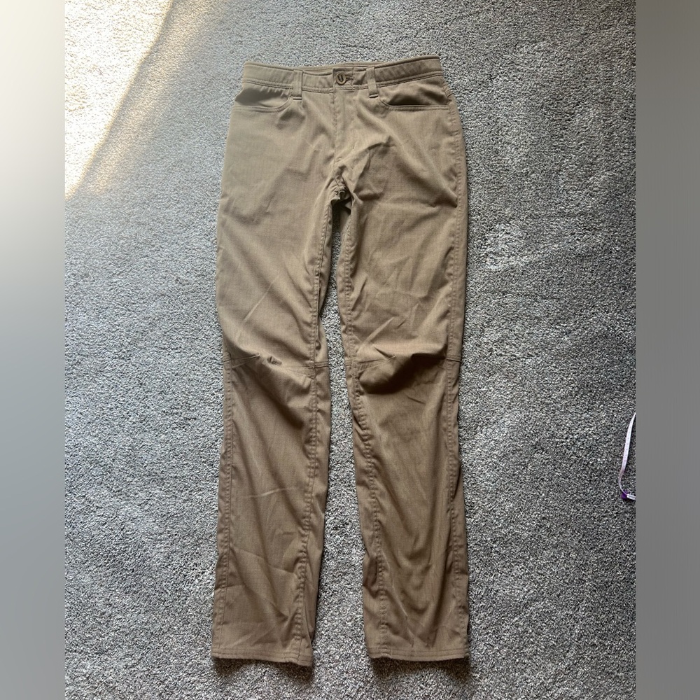 Men’s Under Armour tactical pants 32x34
